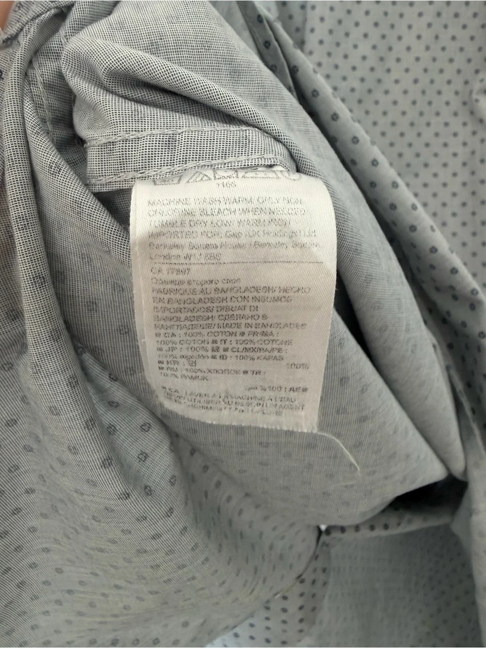 Banana Republic Light Blue Microdot Men's Button-Up Shirt
